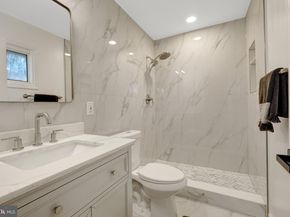 104 W Amhurst Place, Sterling VA 20164