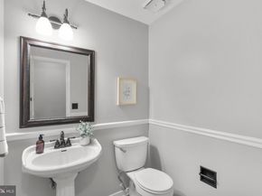 1218 Delta Glen Court, Vienna VA 22182