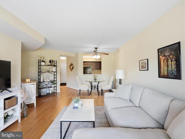 2100 Langston Boulevard 207, Arlington VA 22201