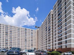 4600 Duke Street 1613, Alexandria VA 22304