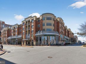 309 Holland Lane 119, Alexandria VA 22314