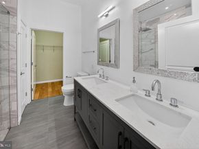 309 Holland Lane 119, Alexandria VA 22314