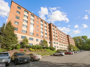 1300 S Arlington Ridge Road S 314, Arlington VA 22202