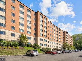 1300 S Arlington Ridge Road S 314, Arlington VA 22202