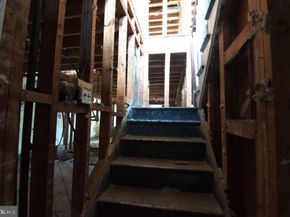 1219 Simms Place NE, Washington DC 20002