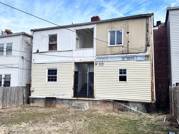 1219 Simms Place NE, Washington DC 20002