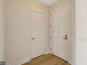 8220 Crestwood Heights Drive 812, Mclean VA 22102