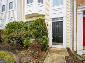 5850 Cowling Court, Alexandria VA 22304