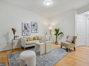 5850 Cowling Court, Alexandria VA 22304