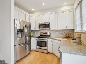 5850 Cowling Court, Alexandria VA 22304