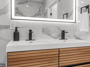 1321 N 2nd Street, Philadelphia PA 19122