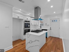 625 Winton Street, Philadelphia PA 19148