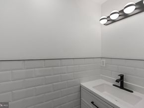 625 Winton Street, Philadelphia PA 19148