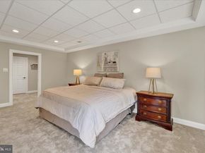 111 Pinewood Circle, New Hope PA 18938