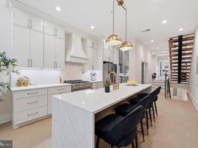 713 N 3rd Street, Philadelphia PA 19123