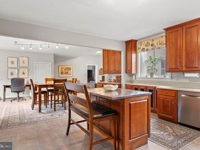 846 Maplewood Road, Wayne PA 19087