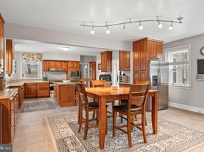 846 Maplewood Road, Wayne PA 19087