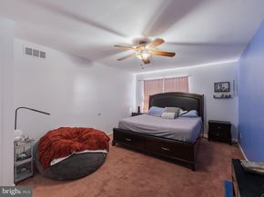 41 Bark Hollow Lane, Horsham PA 19044