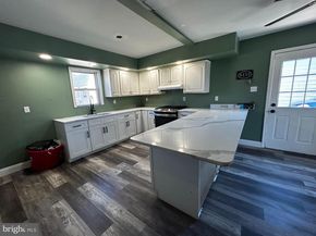 901 Spencer Drive, Croydon PA 19021