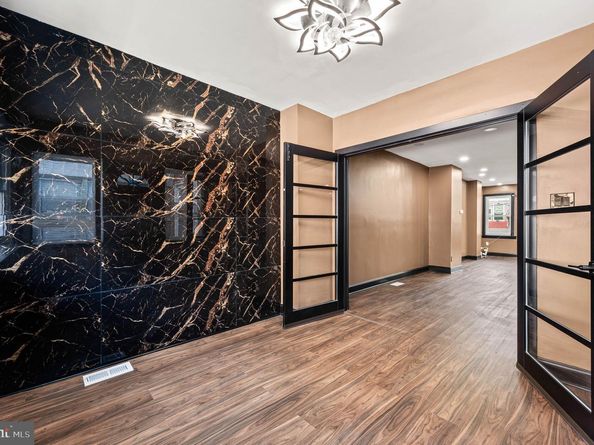 3941 N 17TH Street, Philadelphia PA 19140