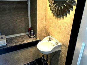 2310  12 N 52nd Street, Philadelphia PA 19131