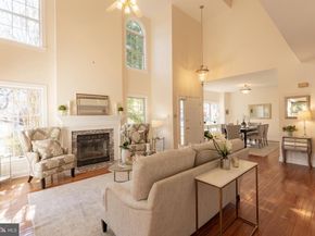 69 Highpoint Drive 69, Berwyn PA 19312