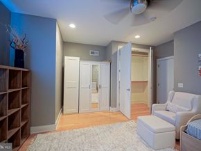 908 N Front Street, Philadelphia PA 19123