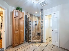 6610 Weatheford Court, Mclean VA 22101
