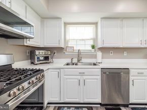 319 Fairview Road, Woodlyn PA 19094