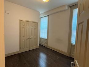 1431 Spruce Street 2R, Philadelphia PA 19102