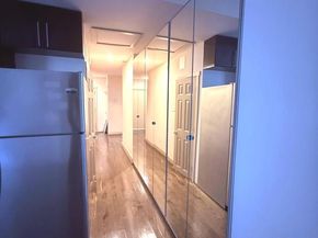 1431 Spruce Street 2R, Philadelphia PA 19102
