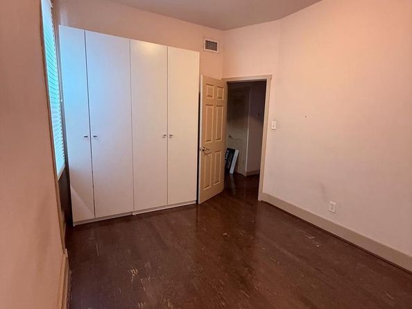 1431 Spruce Street 2R, Philadelphia PA 19102