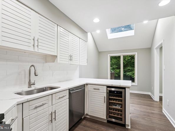 10901 Whiterim Drive, Potomac MD 20854