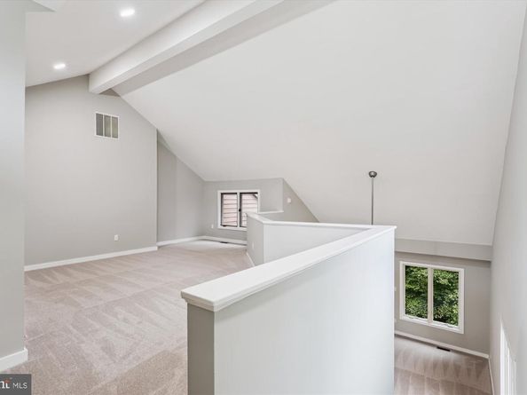 10901 Whiterim Drive, Potomac MD 20854