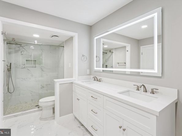 10901 Whiterim Drive, Potomac MD 20854