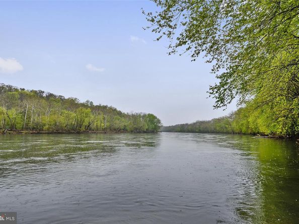10901 Whiterim Drive, Potomac MD 20854