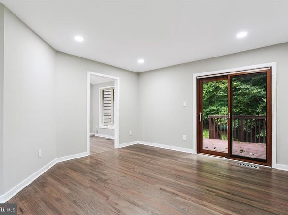 10901 Whiterim Drive, Potomac MD 20854