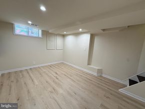 2512 S Marshall Street, Philadelphia PA 19148