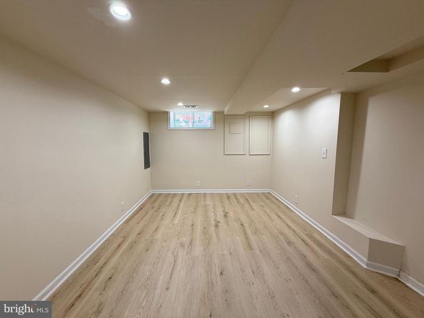 2512 S Marshall Street, Philadelphia PA 19148