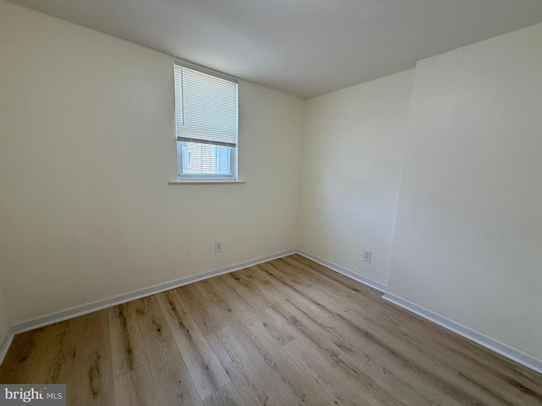 2512 S Marshall Street, Philadelphia PA 19148