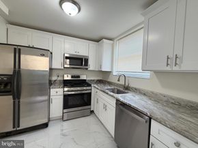2512 S Marshall Street, Philadelphia PA 19148