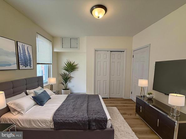 2512 S Marshall Street, Philadelphia PA 19148