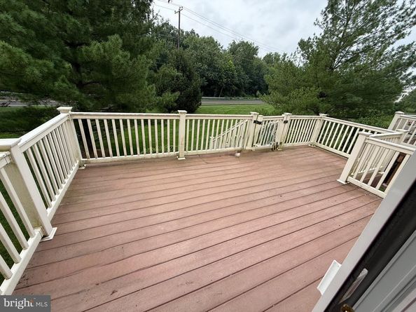 813 Geranium Drive, Warrington PA 18976