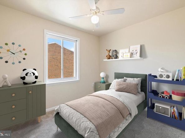 218 Stevenson Square, Alexandria VA 22304
