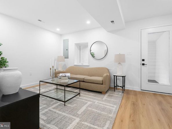5128 5TH Street NW, Washington DC 20011