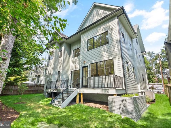 112 N Highland Street, Arlington VA 22201