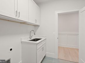 112 N Highland Street, Arlington VA 22201
