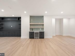 112 N Highland Street, Arlington VA 22201