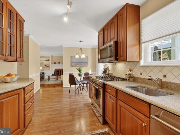 11613 Bedfordshire Avenue, Potomac MD 20854