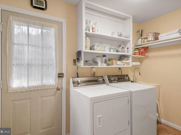 11613 Bedfordshire Avenue, Potomac MD 20854